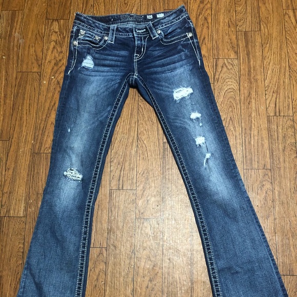 Miss Me Jeans - Picture 2 of 7